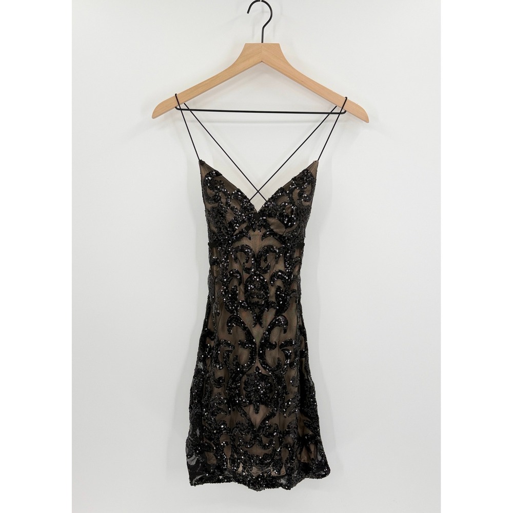 B. Darlin Juniors 5/6 Mini Bodycon Dress Sequin Damask Strappy Back Homecoming